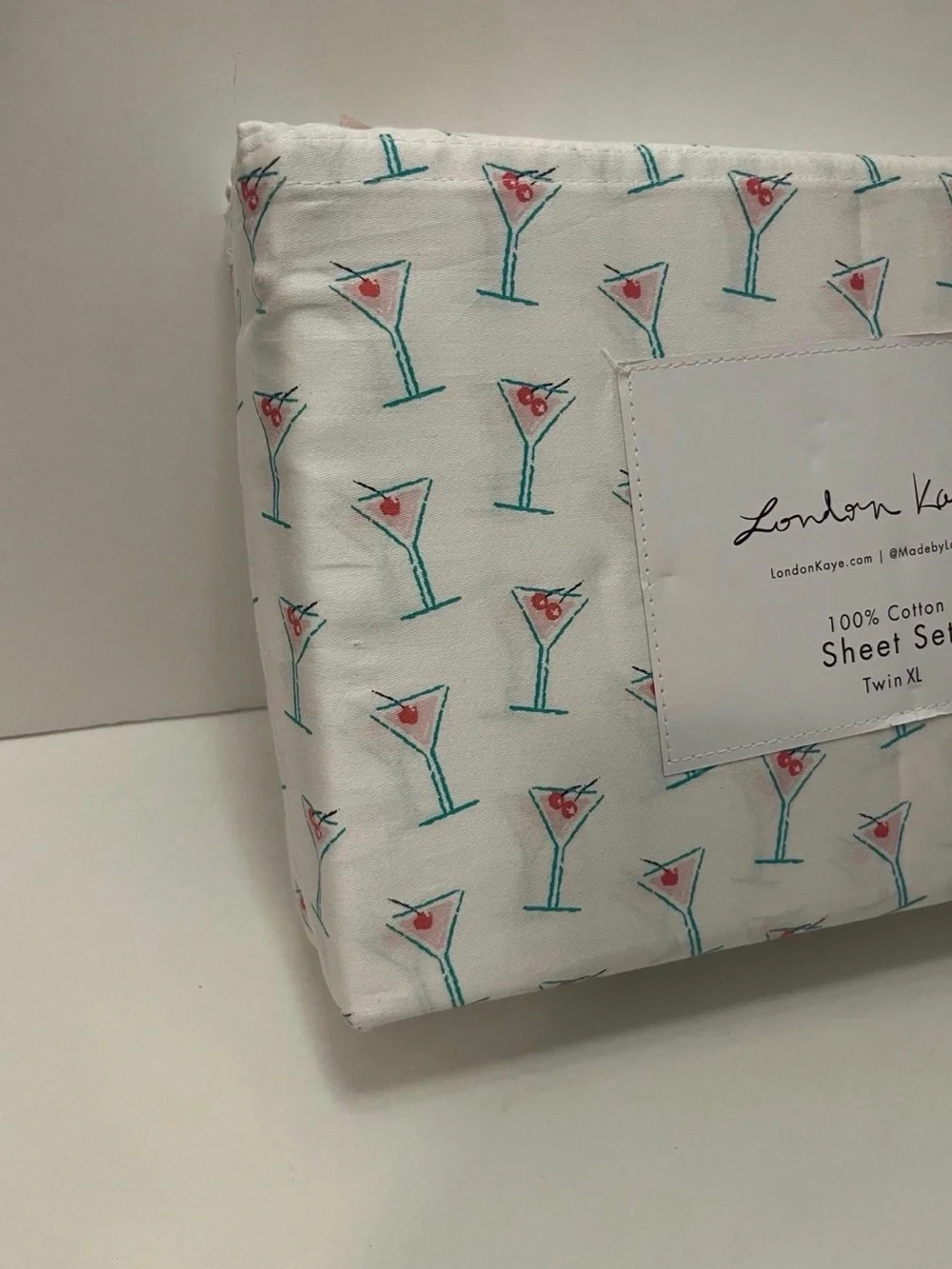 London Kaye Twin XL Size Cotton Sheet Set Martini Glasses Print White Pink Green